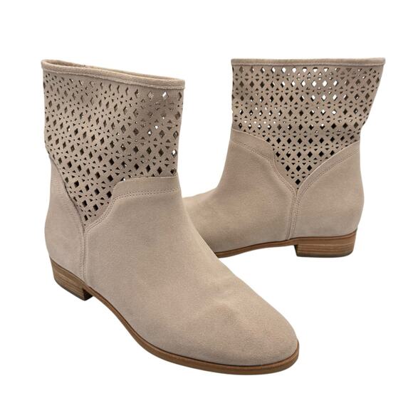 MICHAEL Michael Kors Sunny Neutral Suede Leather Laser Cut Pull On Bootie Boots - Picture 1 of 12